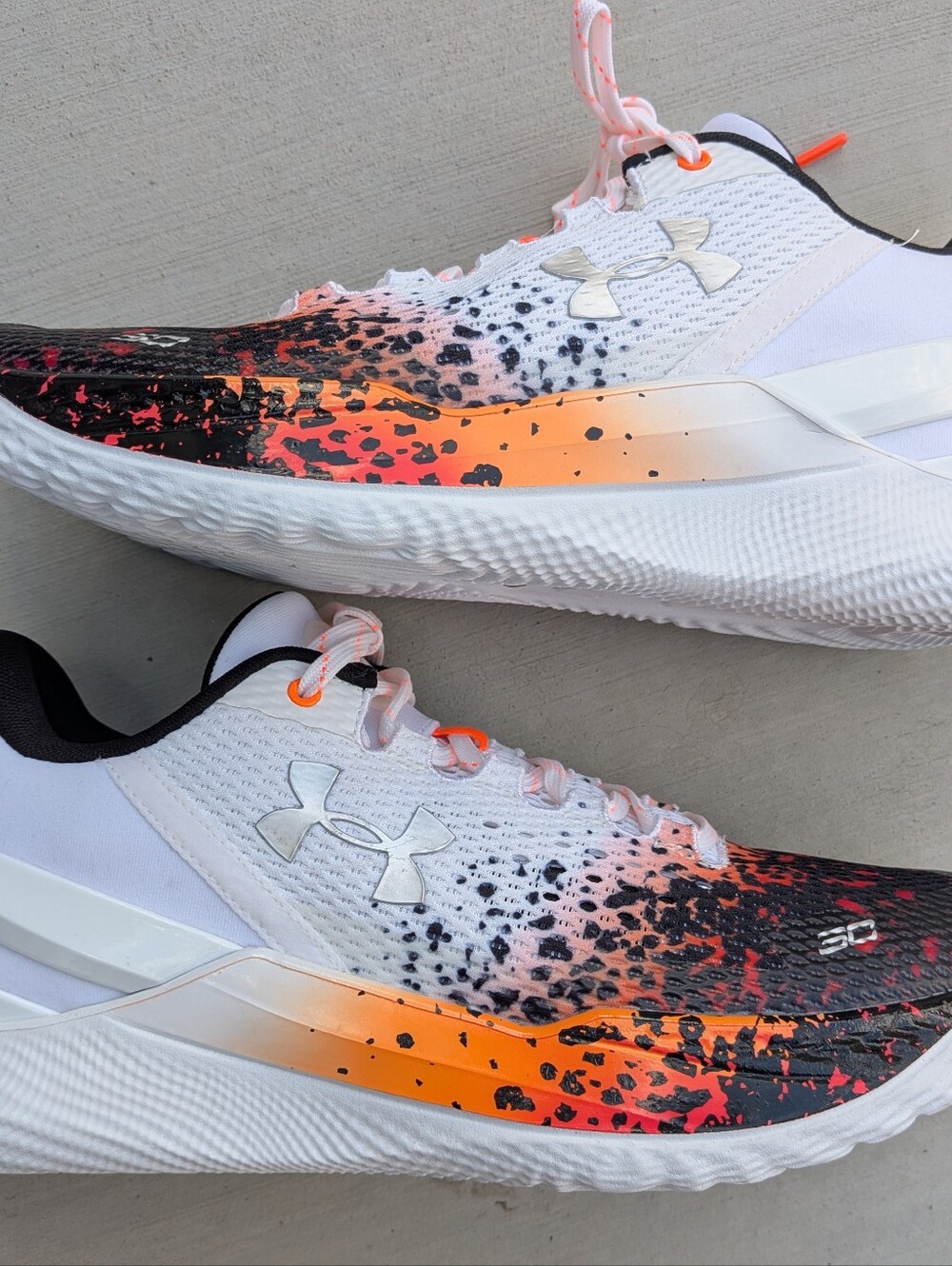 DS Under Armour Curry 2 Chef Curry shoes